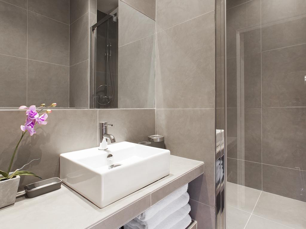Appartement Livinparis - Luxury 3 Bedrooms Grands-boulevards I *